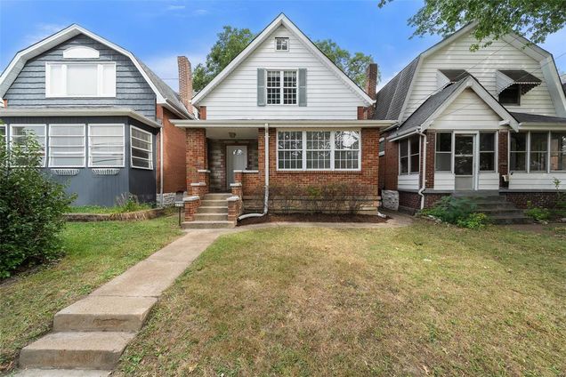 2718 Limit Avenue St Louis, MO House Sold - Photo 1 of 40. Opens carousel modal