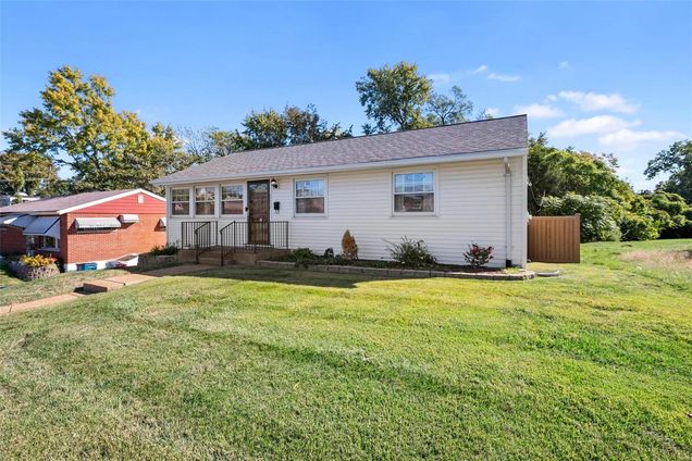 8018 S Laclede Station Road St Louis, MO House Sold - Photo 1 of 33. Opens carousel modal