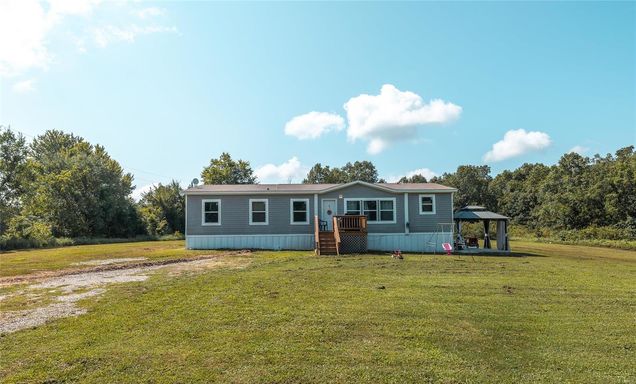 402 W Pecan Street Conway, MO House Sold - Photo 1 of 29. Opens carousel modal