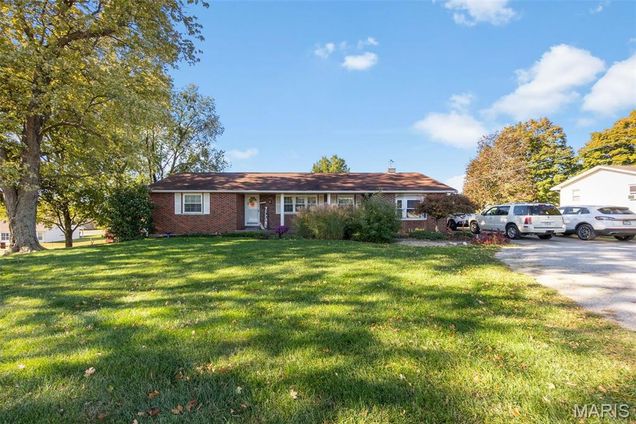7857 Us Highway 61 Jackson, MO House Sold - Photo 1 of 39. Opens carousel modal