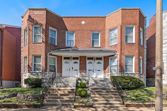 3921 Shenandoah Avenue St Louis, MO Multifamily Active - Photo 1 of 17. Opens carousel modal