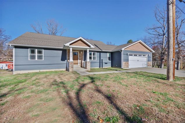 11619 Spring Town Road Mineral Point, MO House Sold - Photo 1 of 36. Opens carousel modal