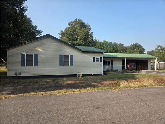 408 Burnett Avenue Risco, MO House Sold - Photo 1 of 20. Opens carousel modal