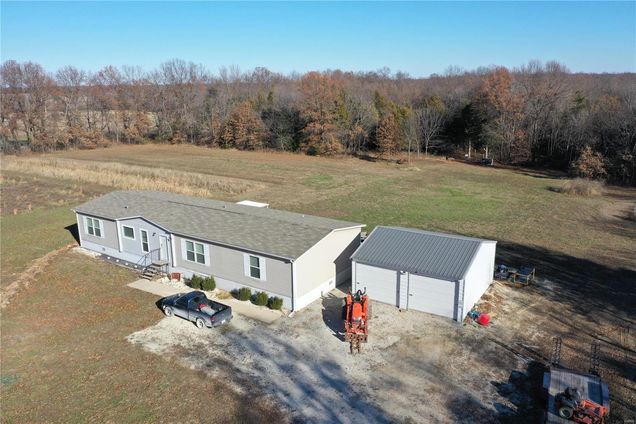 138 Glazier Trail Road Wellsville, MO House Sold - Photo 1 of 61. Opens carousel modal