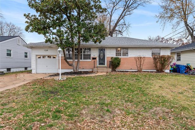 85 Pompano Lane Florissant, MO House Sold - Photo 1 of 34. Opens carousel modal