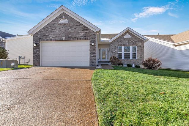 12 Ellington Oaks Court St Peters, MO Condo Sold - Photo 1 of 45. Opens carousel modal