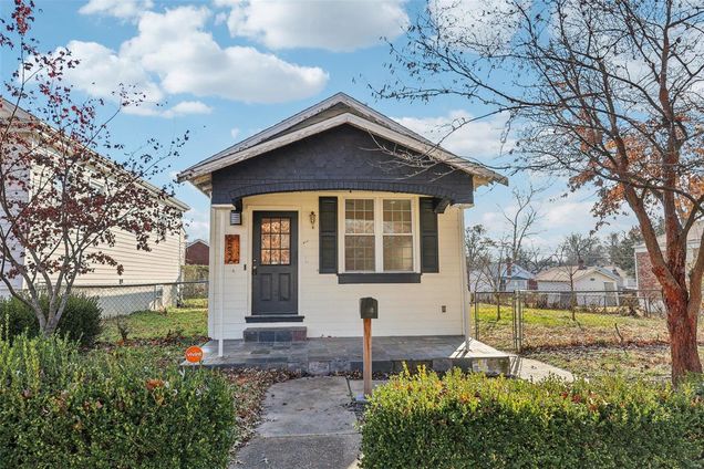 6552 Corbitt Avenue St Louis, MO House Sold - Photo 1 of 36. Opens carousel modal