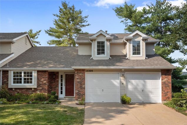 13309 Chapel Mill Drive Chesterfield, MO Condo Sold - Photo 1 of 32. Opens carousel modal