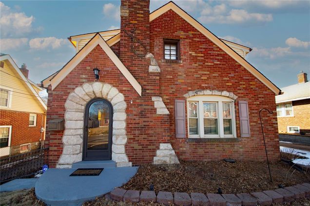 2371 S Milton Avenue Overland, MO House Sold - Photo 1 of 16. Opens carousel modal