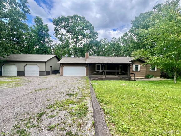 732 Woodridge Lane Perryville, MO House Sold - Photo 1 of 35. Opens carousel modal