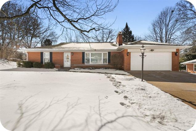 139 Blackthorn Drive Crestwood, MO House Sold - Photo 1 of 40. Opens carousel modal