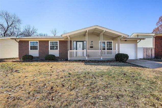 1290 Leisure Drive Florissant, MO House Sold - Photo 1 of 28. Opens carousel modal