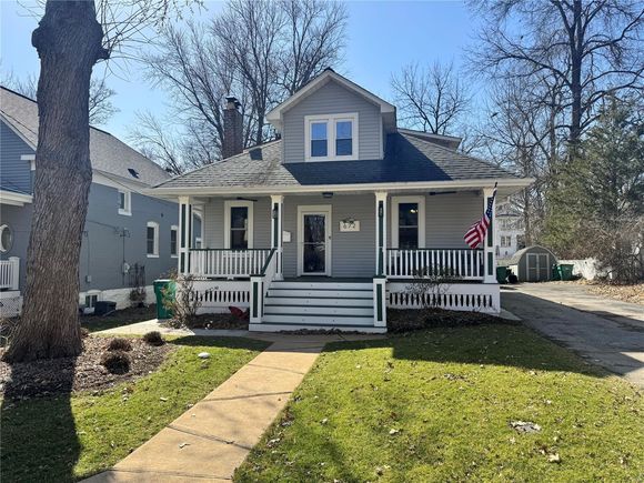 672 Atalanta Avenue St Louis, MO House Sold - Photo 1 of 50. Opens carousel modal