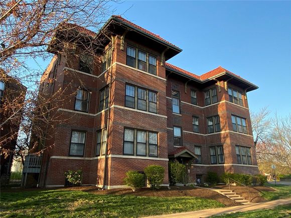 5803 Waterman Place Unit 3E St Louis, MO Condo Sold - Photo 1 of 33. Opens carousel modal