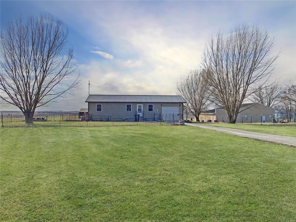 203 Broadway Street Syracuse, MO House Sold - Photo 1 of 23. Opens carousel modal