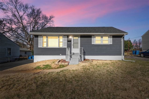 6833 Eisele Street St Louis, MO House Sold - Photo 1 of 14. Opens carousel modal