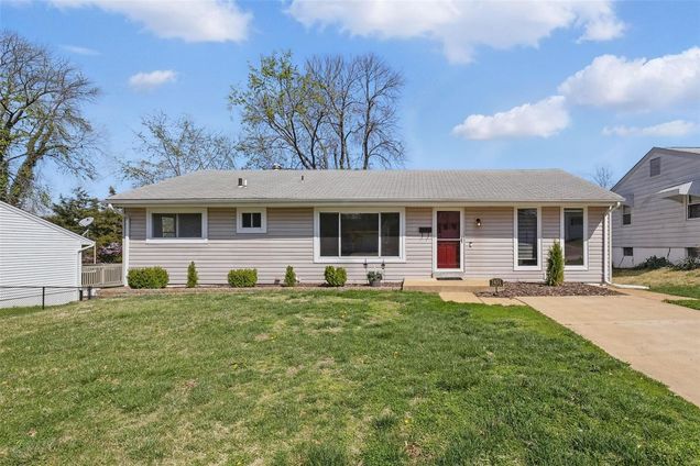 7451 Rockwood Drive St Louis, MO House Sold - Photo 1 of 47. Opens carousel modal