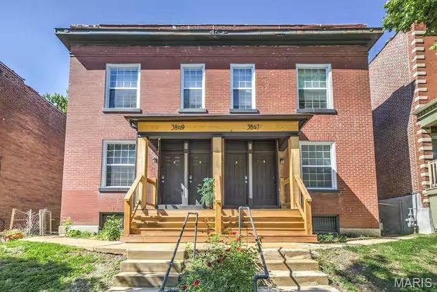 3847 Blaine Avenue St Louis, MO Multifamily Sold - Photo 1 of 20. Opens carousel modal