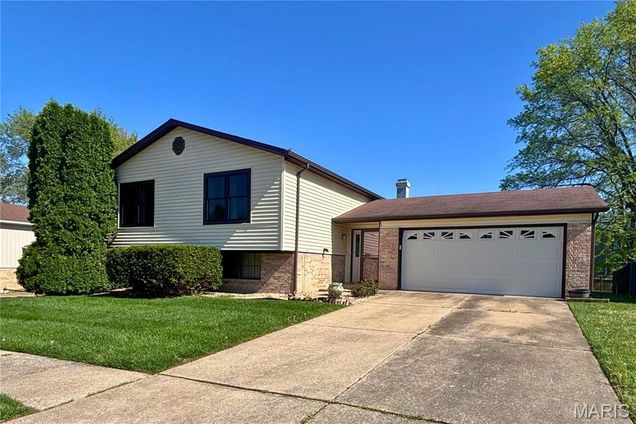 14 Sunny Hill Boulevard
