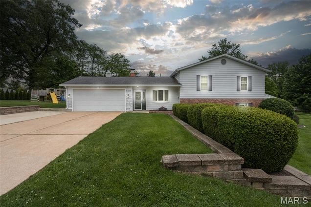 4519 Clarlane Drive St Louis, MO House Sold - Photo 1 of 34. Opens carousel modal