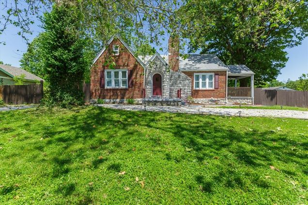 1723 Redman Road