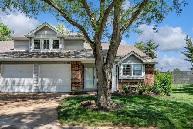 13301 Woodlake Village Court
