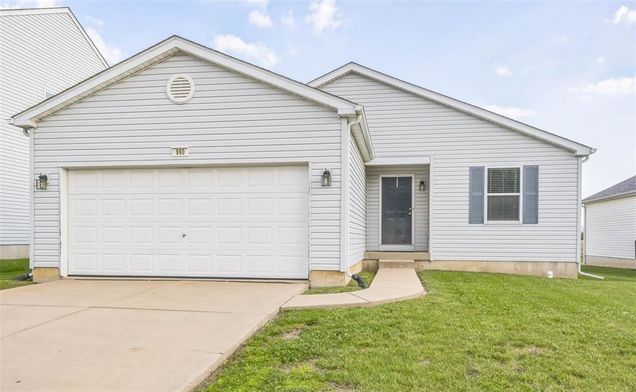 990 Koenig Drive Godfrey, IL House Sold - Photo 1 of 22. Opens carousel modal