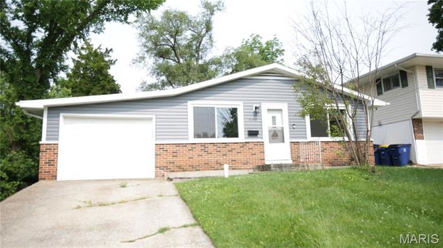 309 N Washington De Soto, MO House Sold - Photo 1 of 16. Opens carousel modal