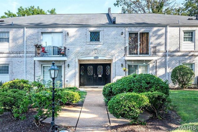 4366 Chateau De Ville Drive Unit D