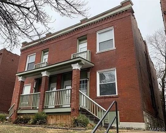 3854 Folsom Avenue Unit 1F St Louis, MO House Active - Photo 1 of 13. Opens carousel modal