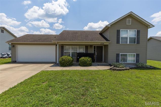 236 Bucking Horse Drive Farmington, MO House Active - Photo 1 of 30. Opens carousel modal