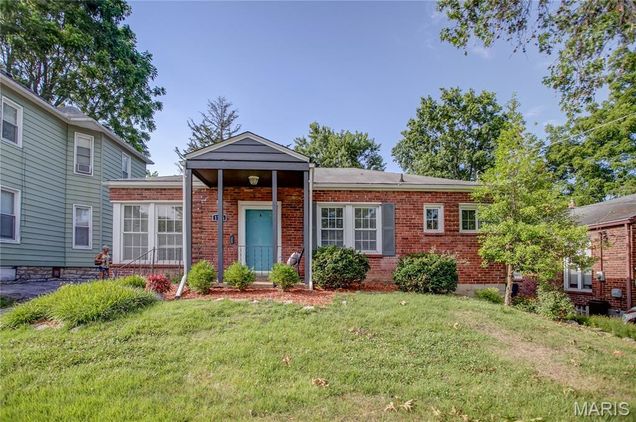 1106 Danforth Street Alton, IL House Contingent - Photo 1 of 47. Opens carousel modal