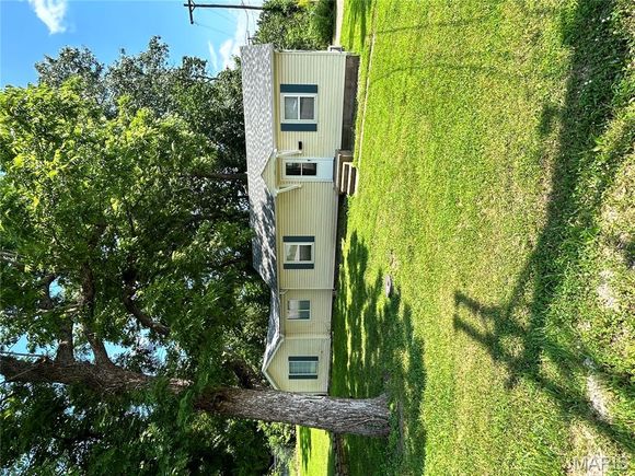 615 N Old Highway 66