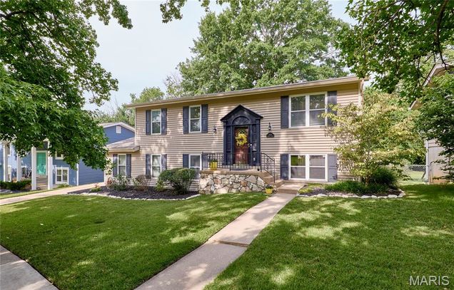1005 Parkfield Terrace Manchester, MO House Coming Soon - Photo 1 of 51. Opens carousel modal