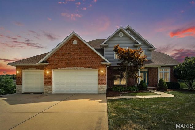 4909 Barnwood Lane