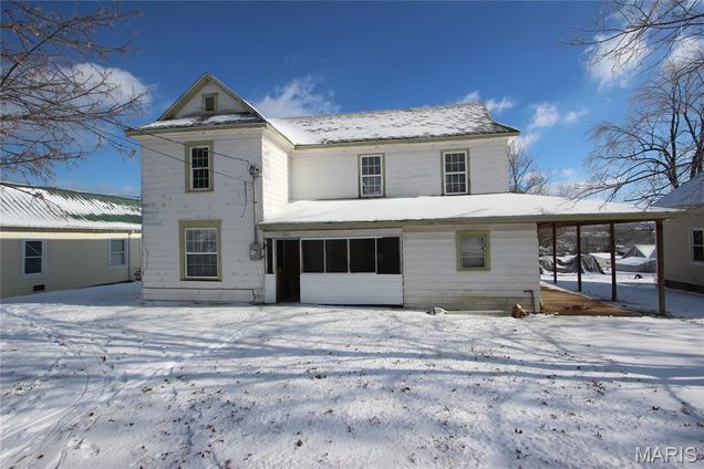 206 N B Street
