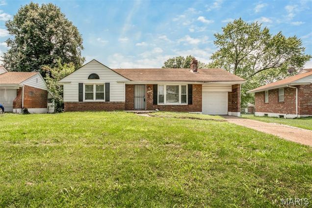 1236 Duenke Drive