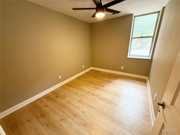 5696 Kingsbury Avenue Unit 106