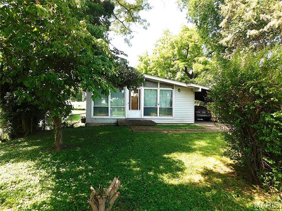 6 Mound Drive