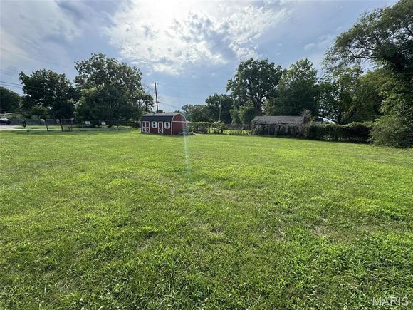 0 Booker Street Madison, IL Plot of land Active - Photo 1 of 7. Opens carousel modal