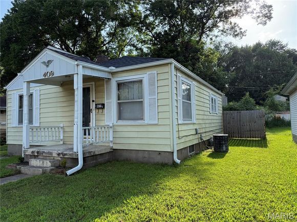 409 Louis Street Cape Girardeau, MO House Active - Photo 1 of 5. Opens carousel modal