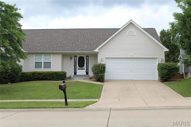425 Valley Oaks Drive