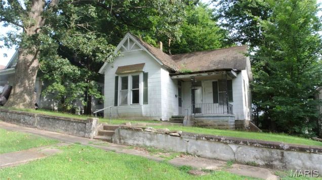 518 Kinzer Street Poplar Bluff, MO House Coming Soon - Photo 1 of 6. Opens carousel modal