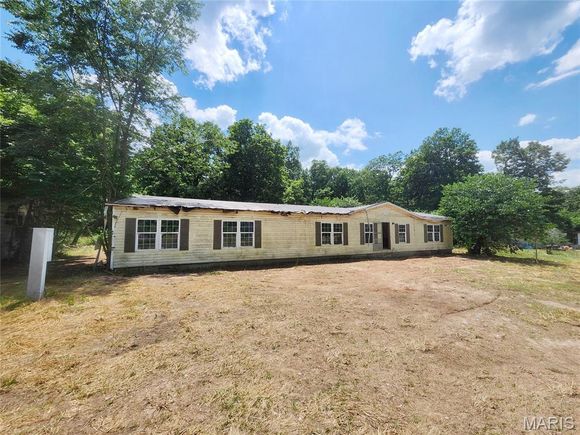 632 Houston Drive Bismarck, MO House Active - Photo 1 of 11. Opens carousel modal