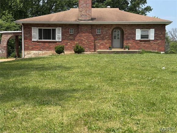 9845 Lewis And Clark Boulevard St Louis, MO House Active - Photo 1 of 21. Opens carousel modal