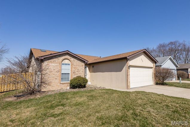 425 Eagle Terrace Drive