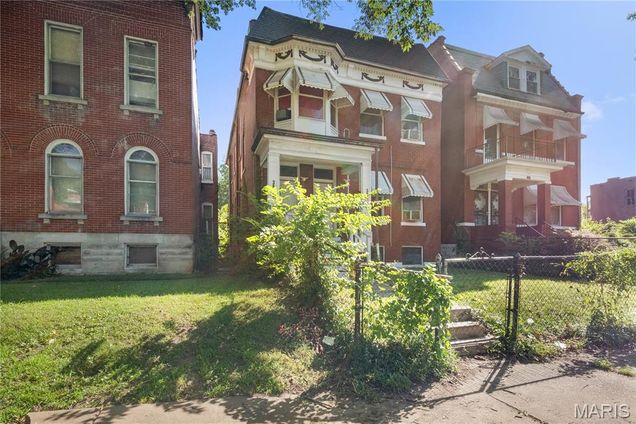 3839 Greer Avenue St Louis, MO Multifamily Active - Photo 1 of 4. Opens carousel modal