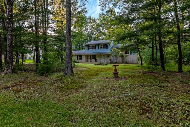 24 Tara Drive Pocono Twp, PA House Sold - Photo 1 of 47. Opens carousel modal