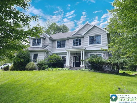 117 Songbird Lane