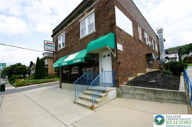 1402 Broadway Unit 1 Fountain Hill Boro, PA Apartment Active - Photo 1 of 14. Opens carousel modal